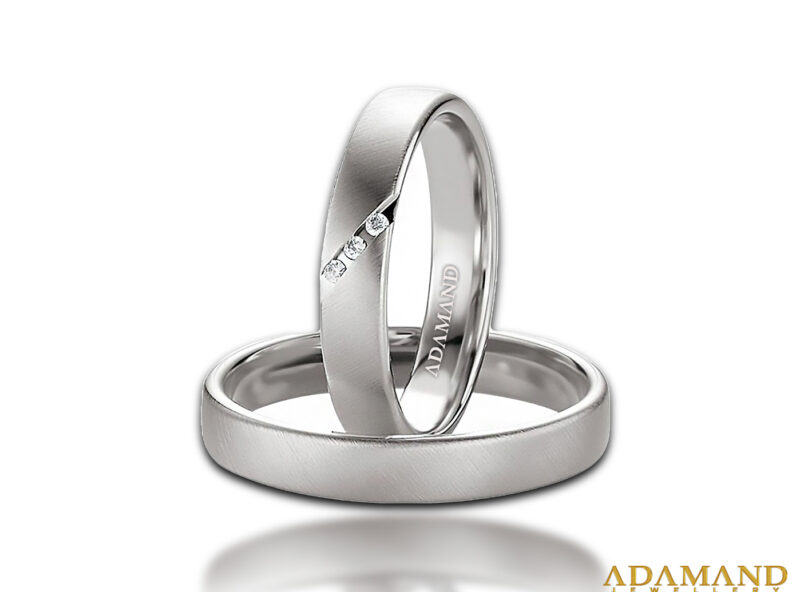 Adamand (61)
